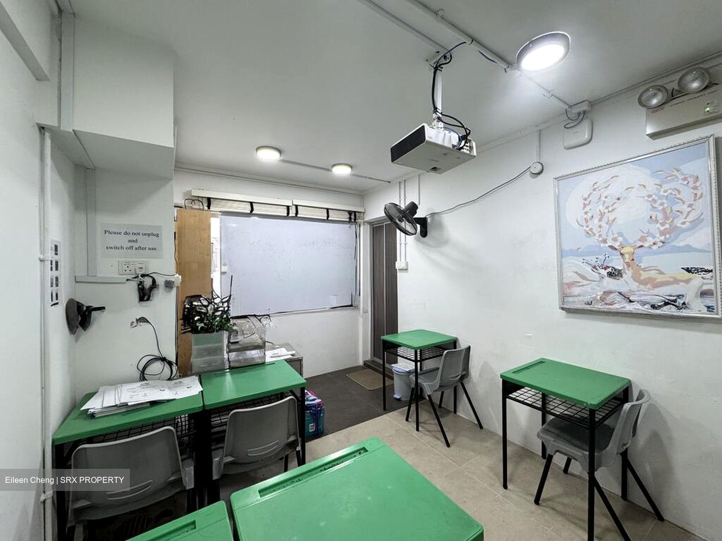 709 ANG MO KIO AVENUE 8 (D20), Shop House #497892711